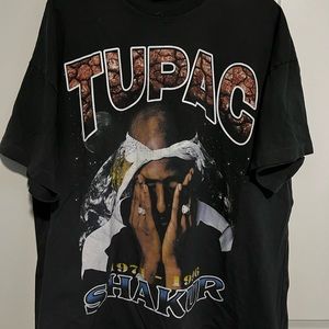 Tupac shirt